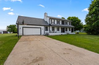 6893 NE Rising Sun Drive, Pleasant Hill, IA 50327