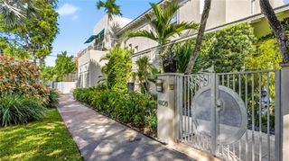 4805 Cherokee Ave, Miami Beach, FL 33140