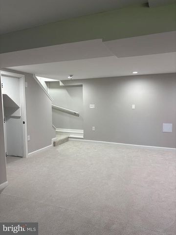 1719 WINDEMERE AVE, Baltimore, MD 21218