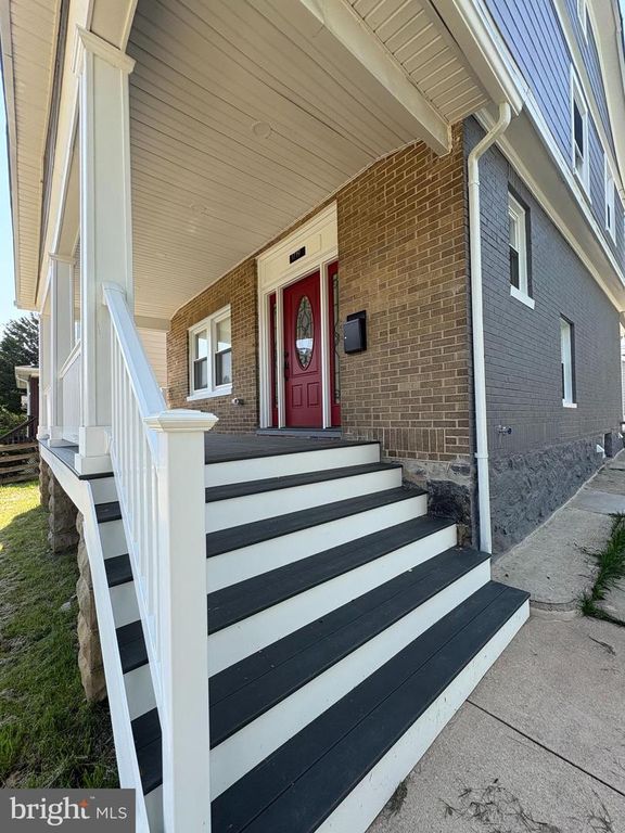1719 WINDEMERE AVE, Baltimore, MD 21218