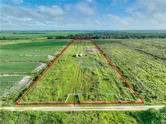 7050 6th RD, Labelle, FL 33935