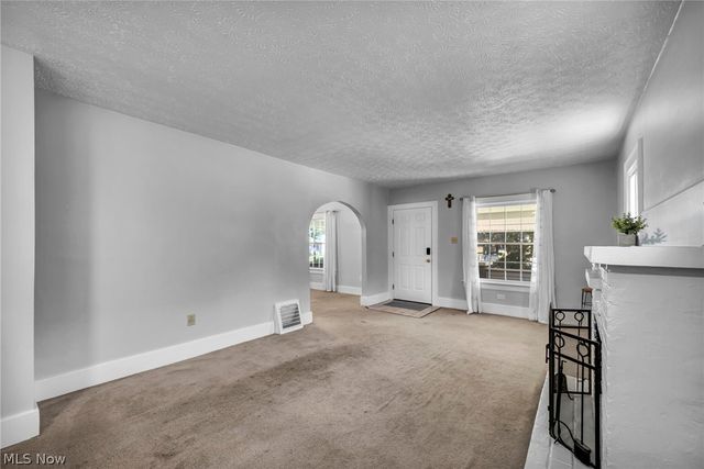 280 Wildwood Avenue, Akron, OH 44320