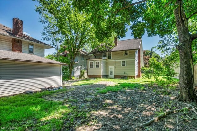 280 Wildwood Avenue, Akron, OH 44320