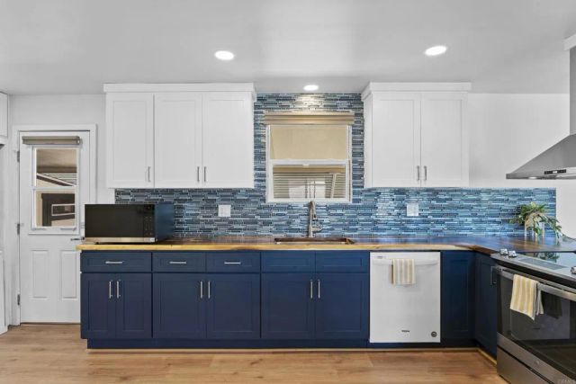 8975 Lawrence Welk Dr. 195, Escondido, CA 92026