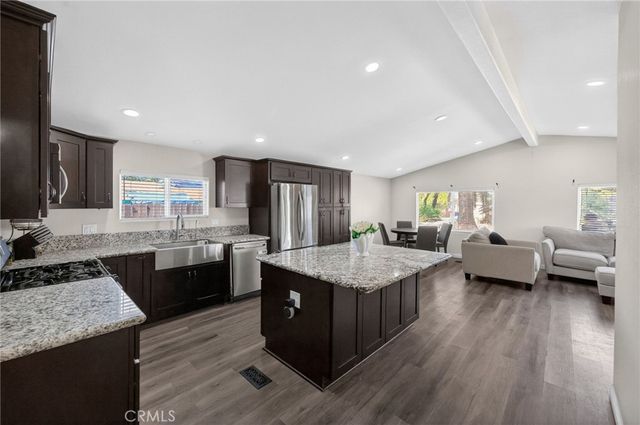 34653 The Farm Road, Wildomar, CA 92595