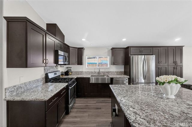 34653 The Farm Road, Wildomar, CA 92595