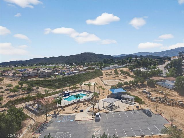 34653 The Farm Road, Wildomar, CA 92595