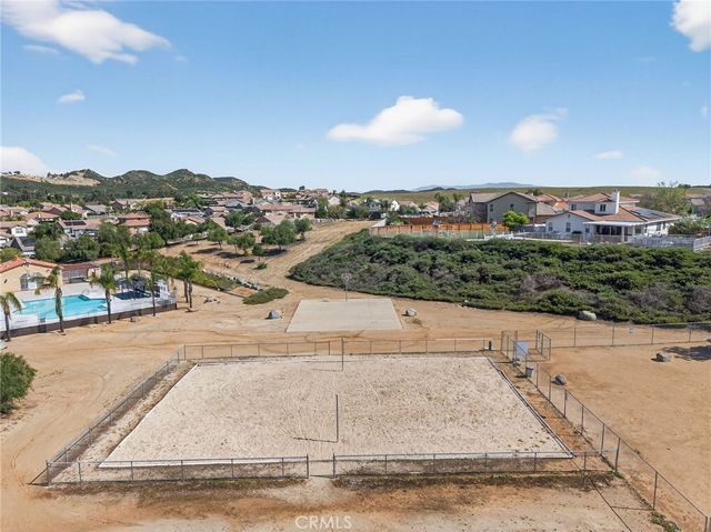 34653 The Farm Road, Wildomar, CA 92595