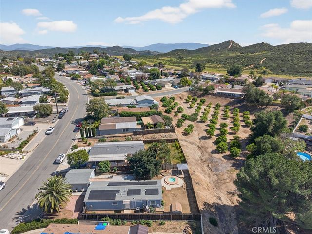 34653 The Farm Road, Wildomar, CA 92595
