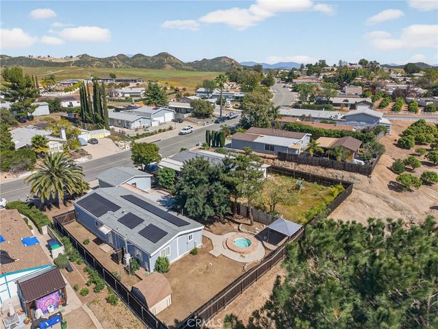 34653 The Farm Road, Wildomar, CA 92595