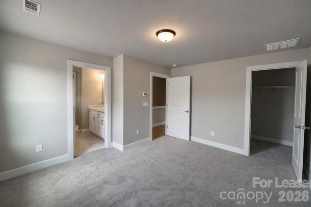 3928 Winterfield Place, Charlotte, NC 28205