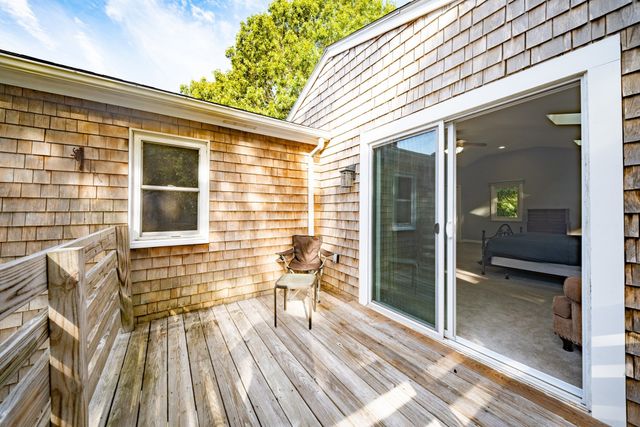 451 County Rd, Bourne, MA 02559