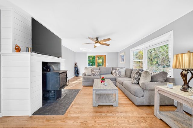 451 County Rd, Bourne, MA 02559