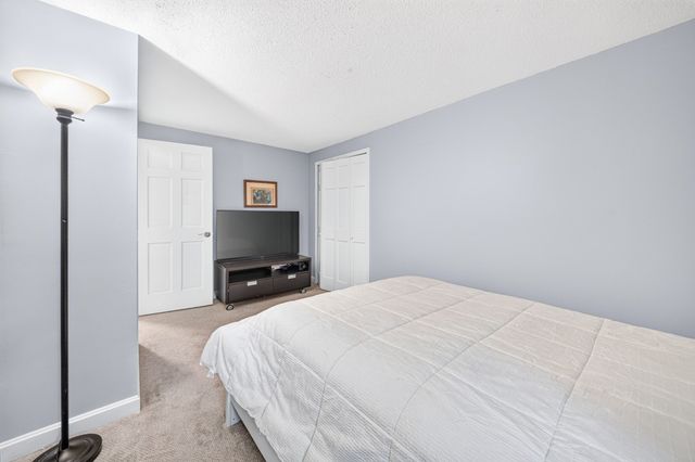 451 County Rd, Bourne, MA 02559