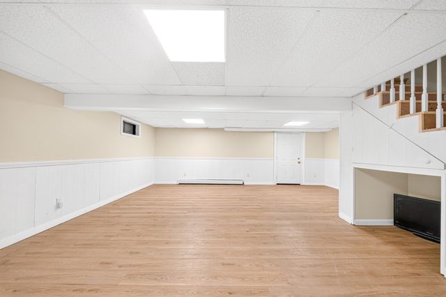 451 County Rd, Bourne, MA 02559