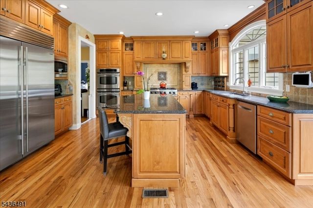 3 Raymond Ln, Montgomery Twp., NJ 08502