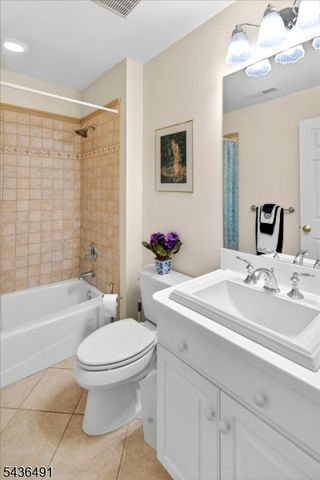 3 Raymond Ln, Montgomery Twp., NJ 08502