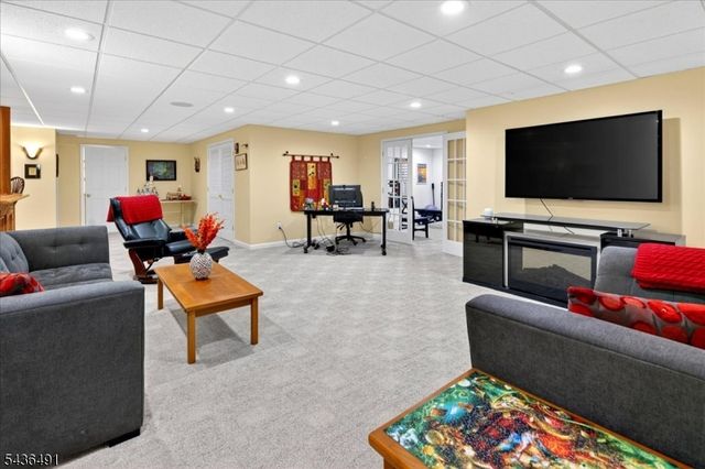 3 Raymond Ln, Montgomery Twp., NJ 08502