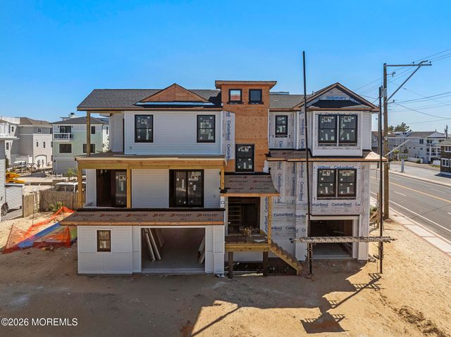 2 E 79th Street, Harvey Cedars, NJ 08008