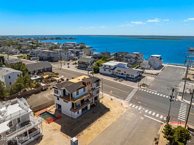 2 E 79th Street, Harvey Cedars, NJ 08008