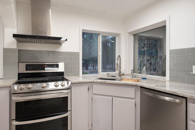 14731 Longleaf Pine, La Pine, OR 97739