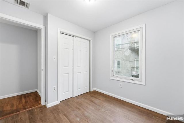 9 Godwin Avenue, Paterson, NJ 07501