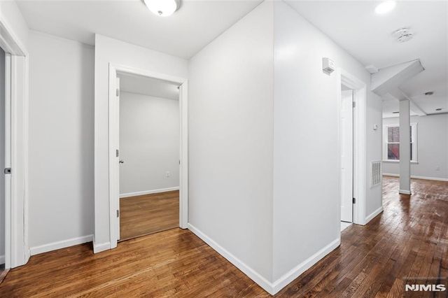 9 Godwin Avenue, Paterson, NJ 07501