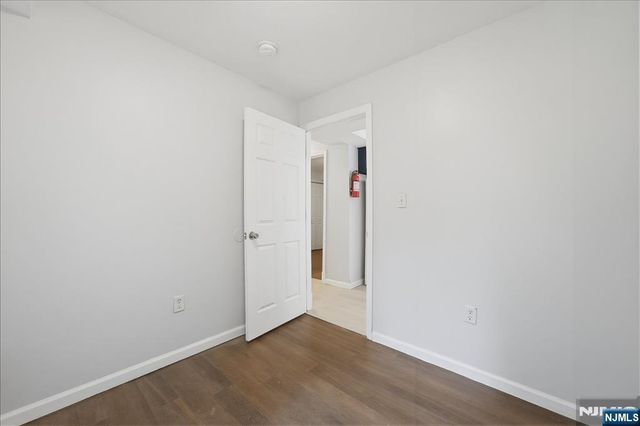9 Godwin Avenue, Paterson, NJ 07501
