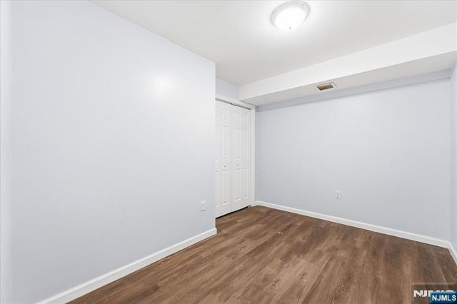 9 Godwin Avenue, Paterson, NJ 07501