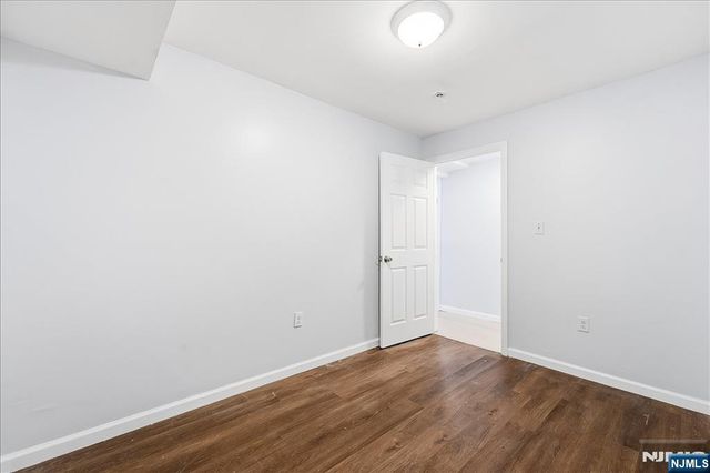 9 Godwin Avenue, Paterson, NJ 07501