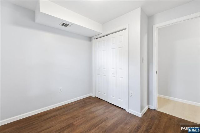 9 Godwin Avenue, Paterson, NJ 07501