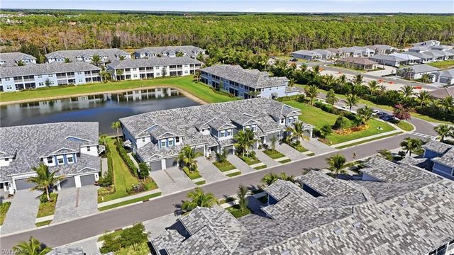 2647 Seychelles CIR # 2206, Naples, FL 34112