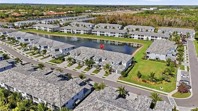 2647 Seychelles CIR # 2206, Naples, FL 34112