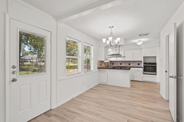 2102 Silver Moon Trail, Crosby, TX 77532