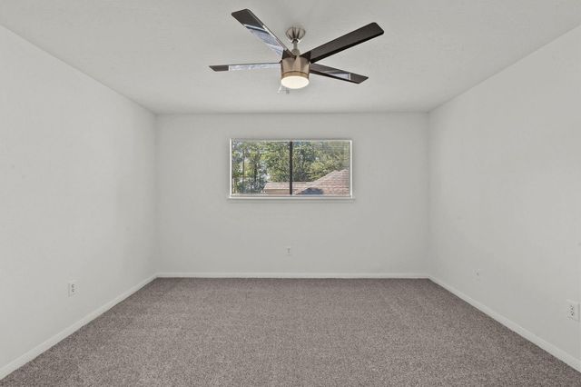 2102 Silver Moon Trail, Crosby, TX 77532