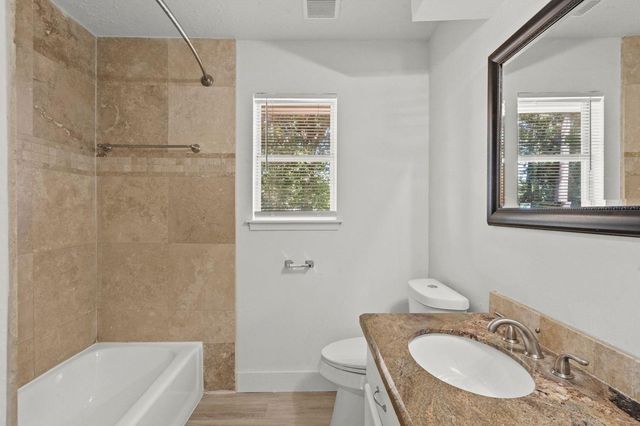 2102 Silver Moon Trail, Crosby, TX 77532