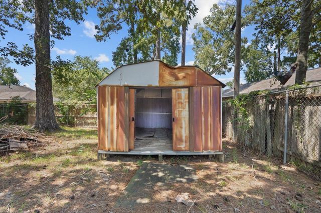 2102 Silver Moon Trail, Crosby, TX 77532