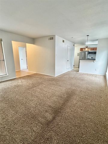 705 Gregg Street 2, Denton, TX 76201
