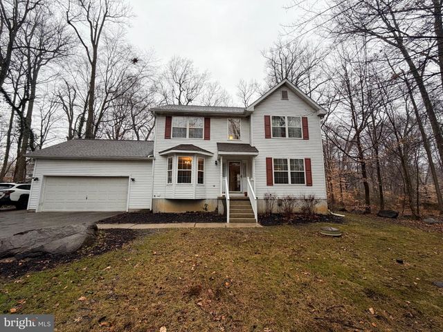 2218 MARSH RD, Wilmington, DE 19810