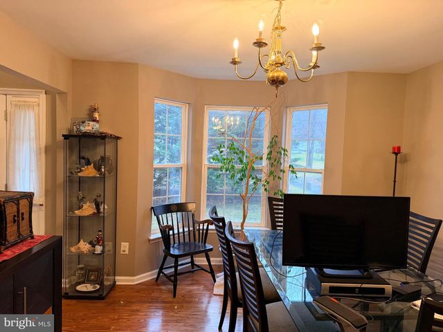 2218 MARSH RD, Wilmington, DE 19810