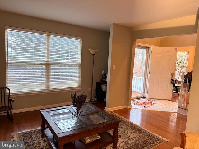 2218 MARSH RD, Wilmington, DE 19810