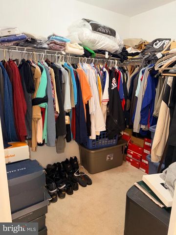 2218 MARSH RD, Wilmington, DE 19810