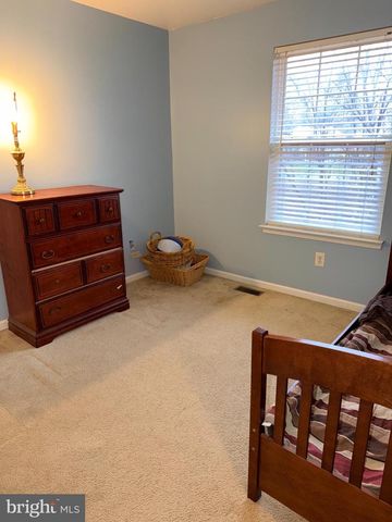 2218 MARSH RD, Wilmington, DE 19810