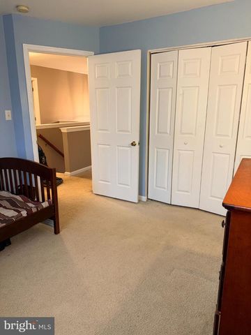 2218 MARSH RD, Wilmington, DE 19810