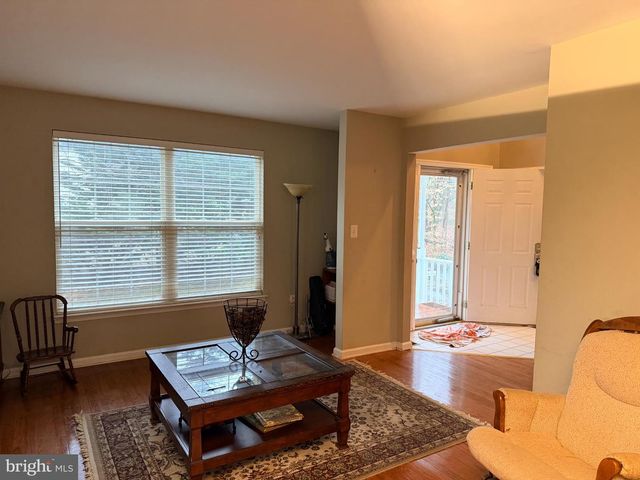 2218 MARSH RD, Wilmington, DE 19810