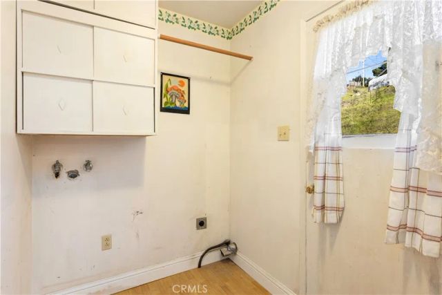 3944 Country Club Drive, Lucerne, CA 95458