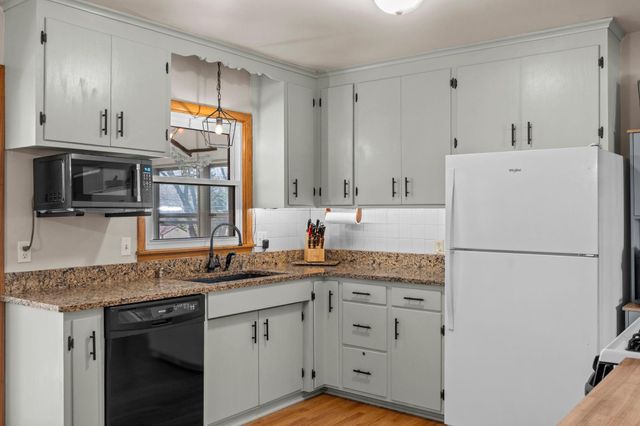 7424 Able Street NE, Fridley, MN 55432