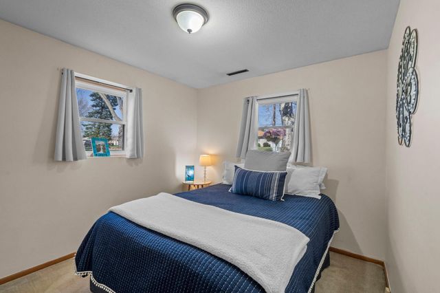 7424 Able Street NE, Fridley, MN 55432