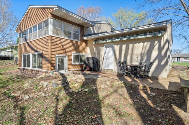 7424 Able Street NE, Fridley, MN 55432