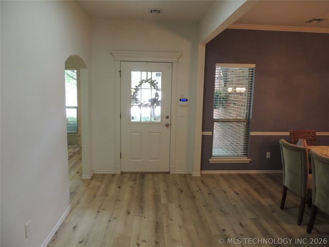 4416 W Indianola Street, Broken Arrow, OK 74012